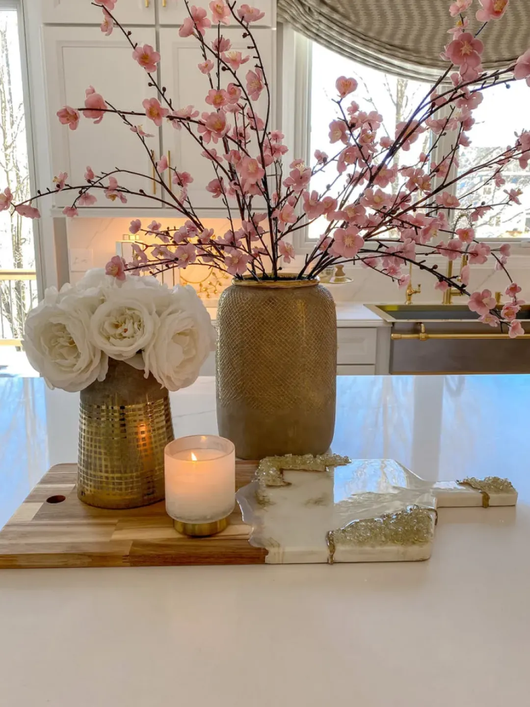Inspire Me! Home Decor Bubble Vase With Gold Rim (2 Sizes) Hot