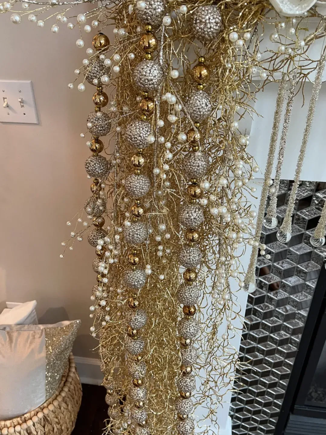 Inspire Me! Home Decor Crystal Glitter And Beaded Edge Leaf Spray Clearance