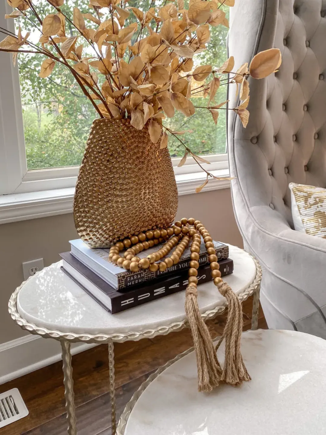 Inspire Me! Home Decor Gold And White Scalloped Tray Outlet